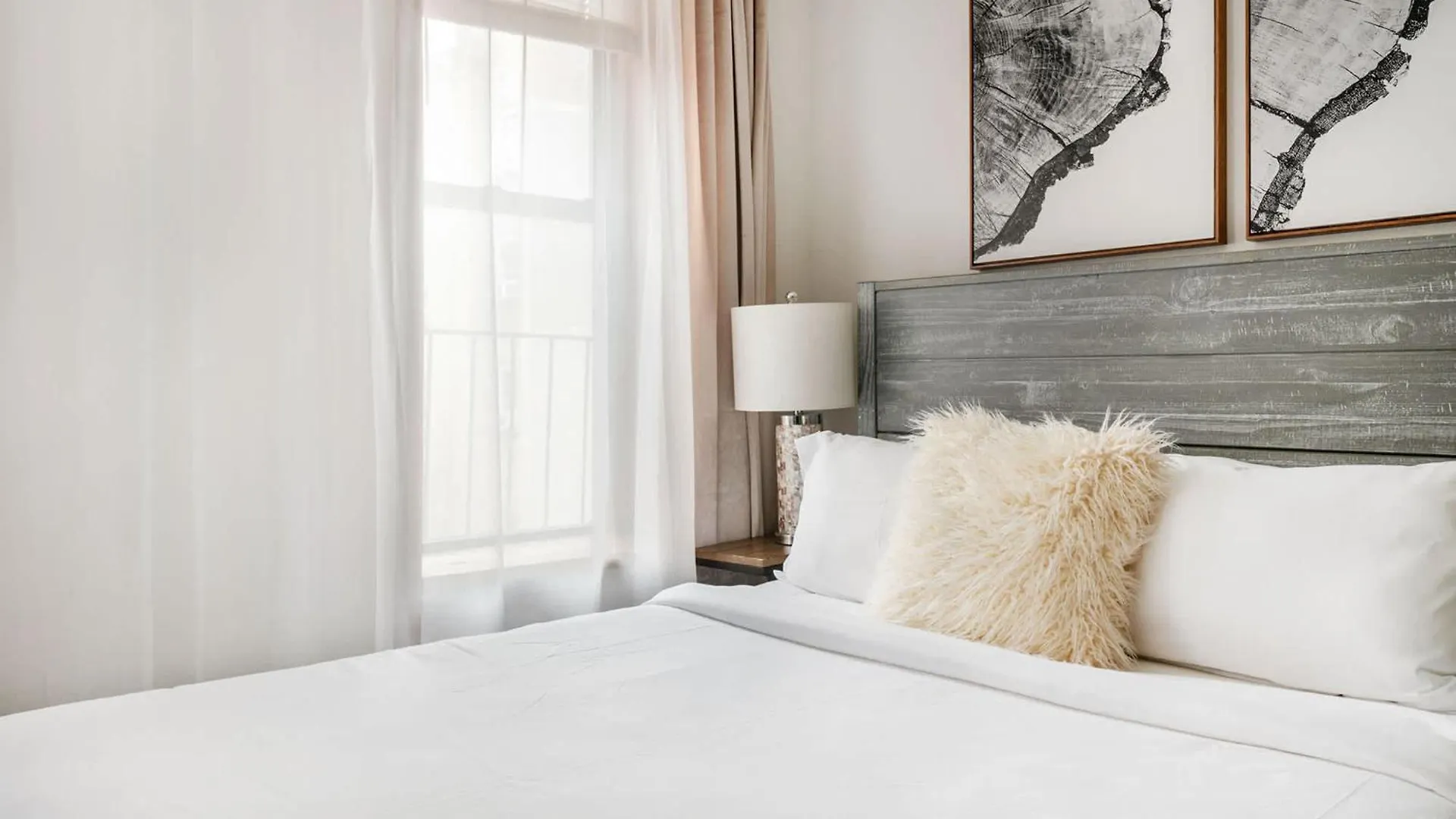 1597-10 New Studio Upper East Side W&D In Unit New York